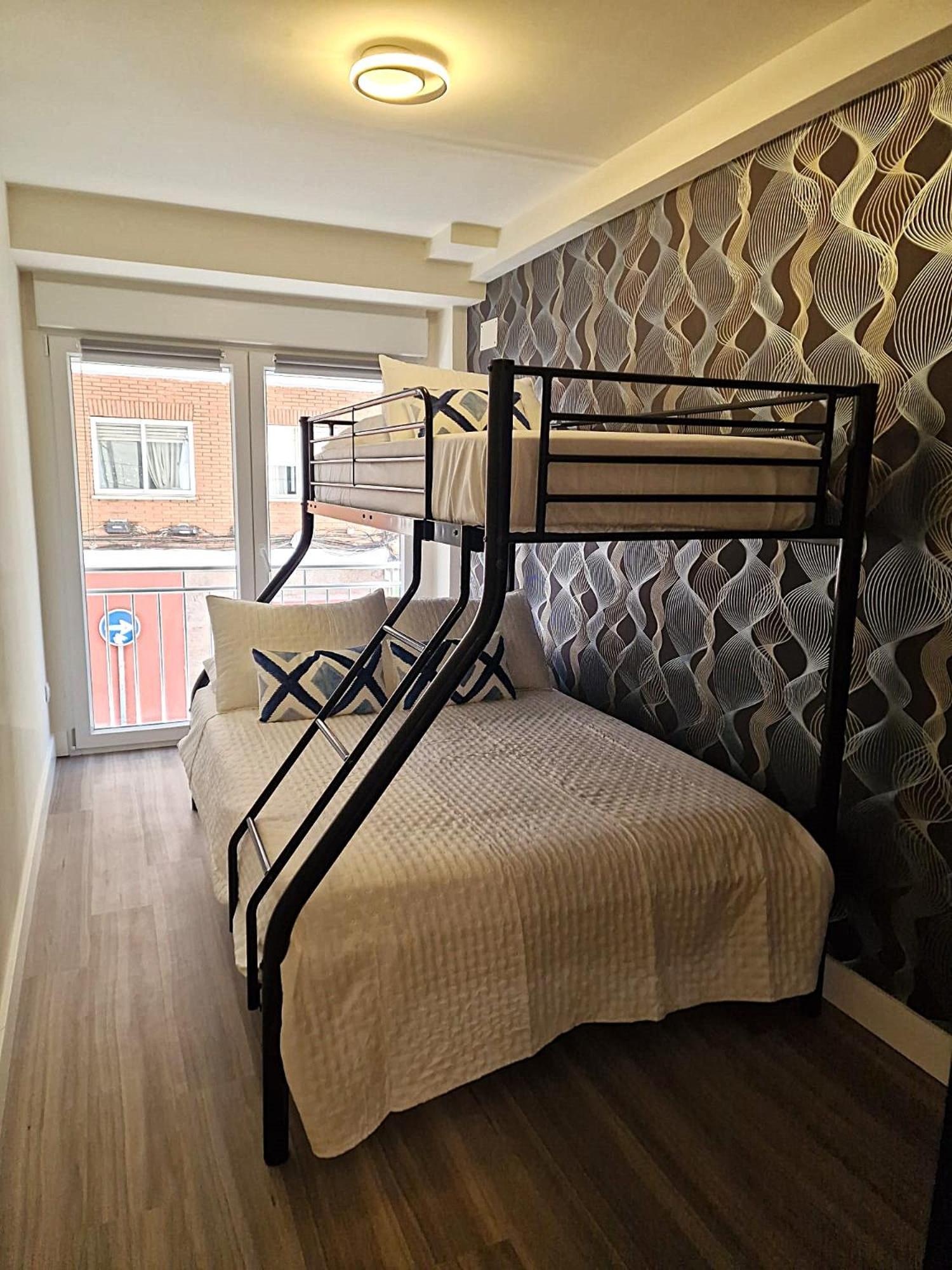 Madrid Suites Exteriör bild